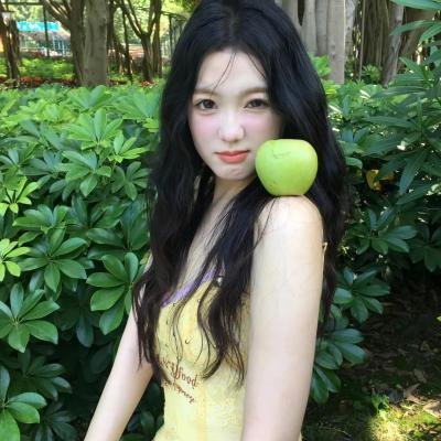 盛夏最温暖的初恋 封面