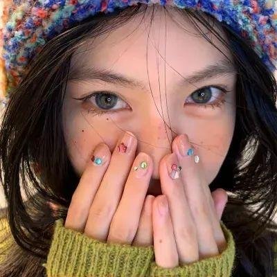 珊珊小传 封面
